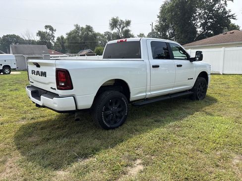 Used 2025 RAM 2500 Big Horn AWD/4WD image 5