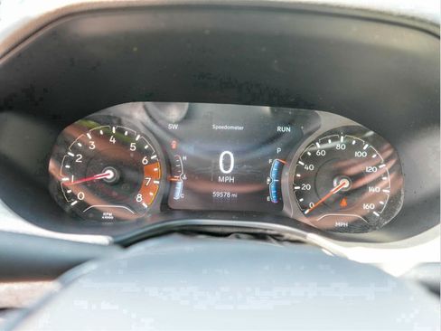Used 2024 Jeep Compass Latitude AWD/4WD image 19