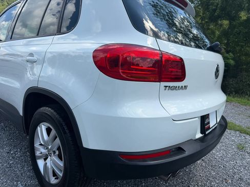 Used 2016 Volkswagen Tiguan S FWD image 12