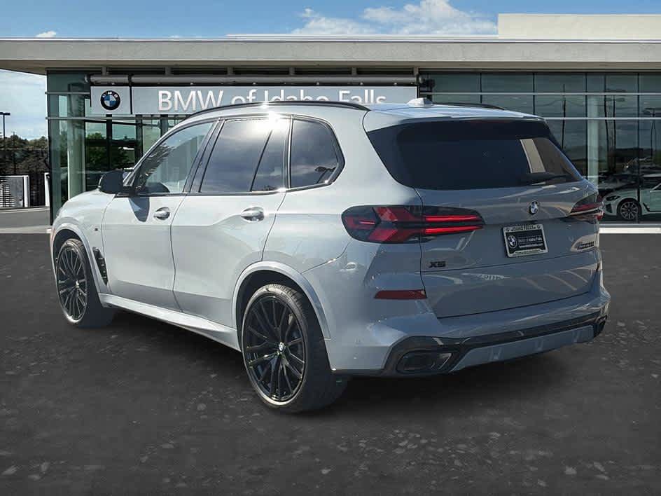 Used 2025 BMW X5 M60i AWD/4WD image 5