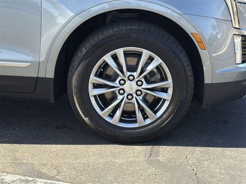 Certified 2023 Cadillac XT5 Premium Luxury image 37