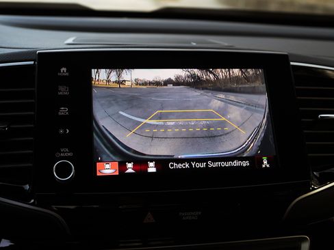 Used 2023 Honda Ridgeline Black Edition image 32