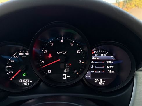 Used 2018 Porsche Macan GTS AWD/4WD image 43