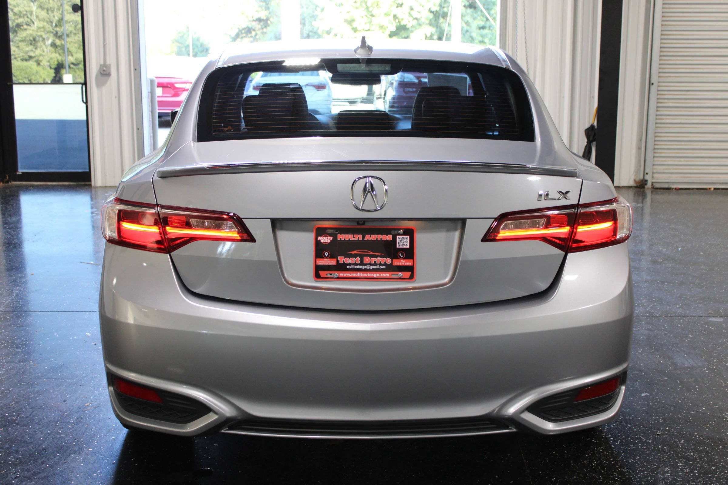Used 2016 Acura ILX FWD image 4