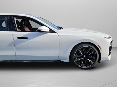 New 2026 BMW i7 eDrive50 w/ M Sport Package image 44