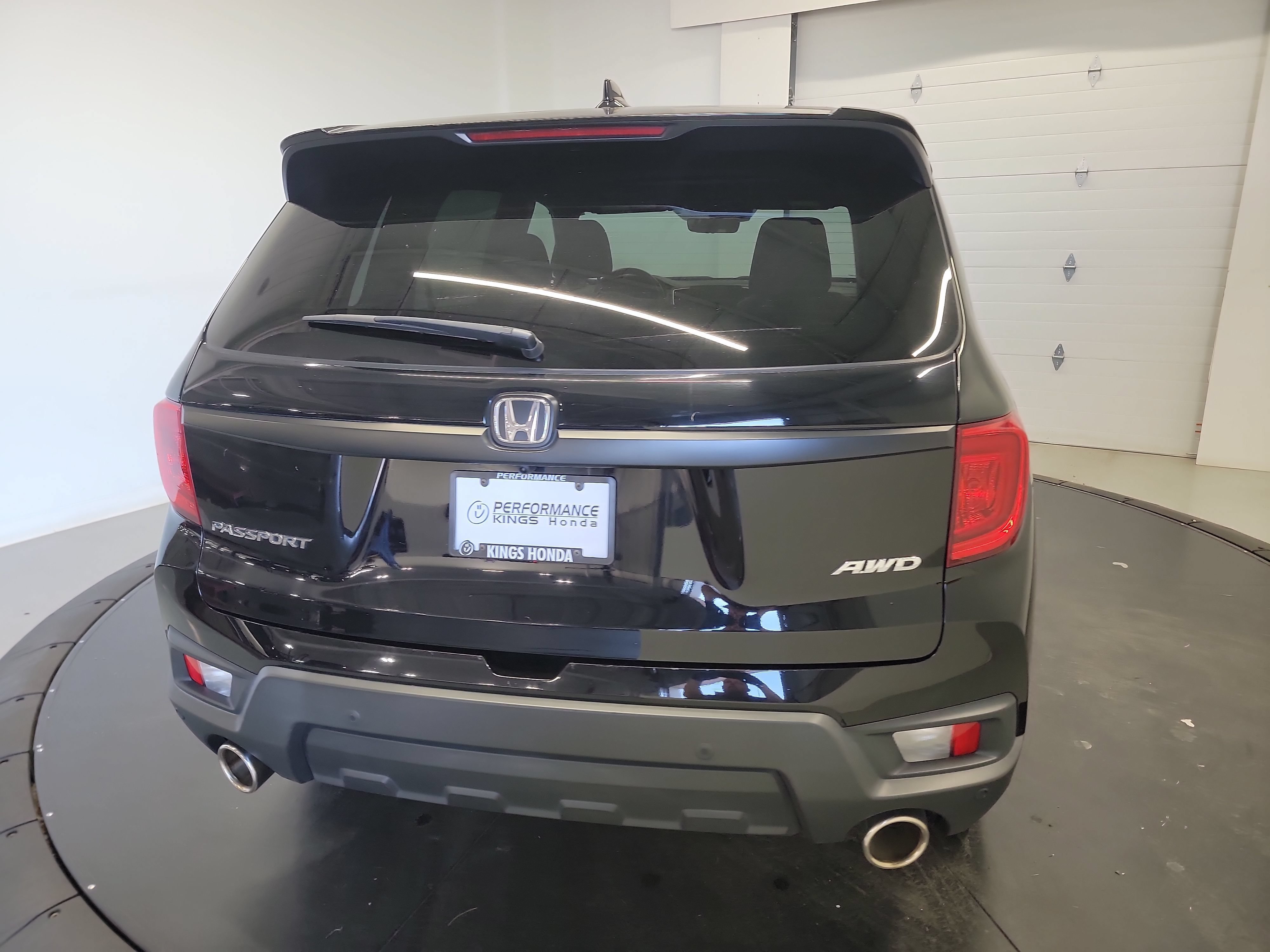 Used 2023 Honda Passport EX-L image 8