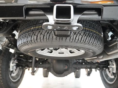 New 2026 Chevrolet Silverado 2500 Custom w/ Custom Value Package AWD/4WD image 9
