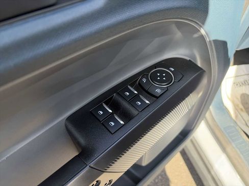 Used 2025 Ford Maverick XLT w/ Black Appearance Package AWD/4WD image 15