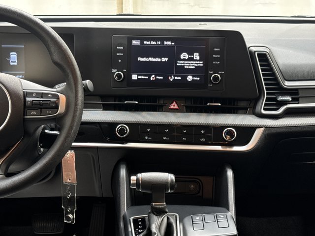 Certified 2023 Kia Sportage LX AWD/4WD image 23