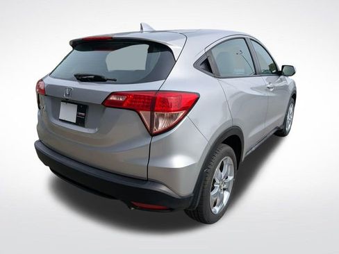Used 2016 Honda HR-V LX image 9