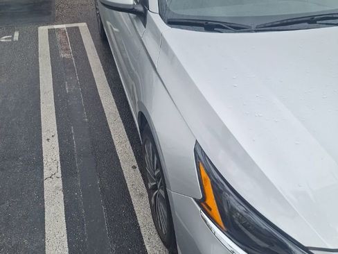 Certified 2023 Nissan Altima 2.5 SV image 1