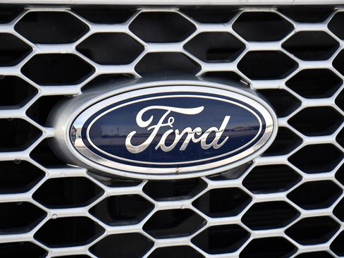 Used 2024 Ford Edge SEL w/ Convenience Package image 35