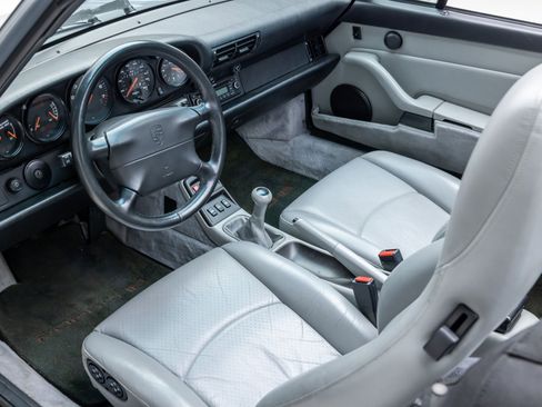 Used 1996 Porsche 911 Cabriolet image 13