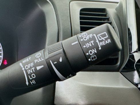 Used 2026 Honda Odyssey EX-L image 16