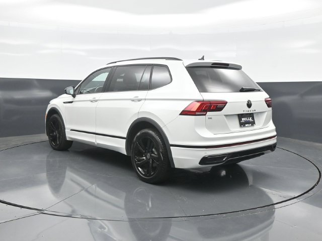 Used 2023 Volkswagen Tiguan SE R-Line FWD image 5
