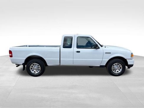 Used 2011 Ford Ranger XLT AWD/4WD image 2