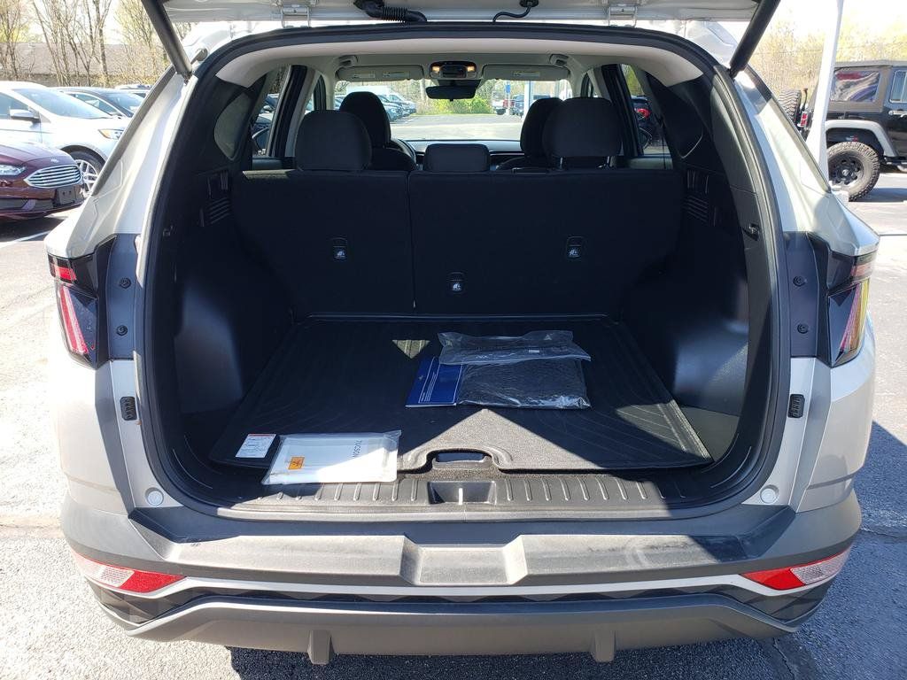 Used 2023 Hyundai Tucson SEL FWD image 7
