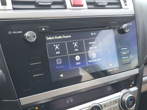 Used 2015 Subaru Outback 3.6R Limited image 16