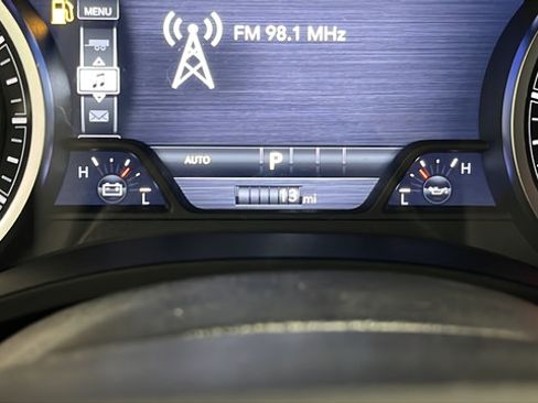 New 2026 RAM 1500 4x4 Crew Cab image 10