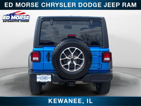 Used 2024 Jeep Wrangler Sport S AWD/4WD image 4
