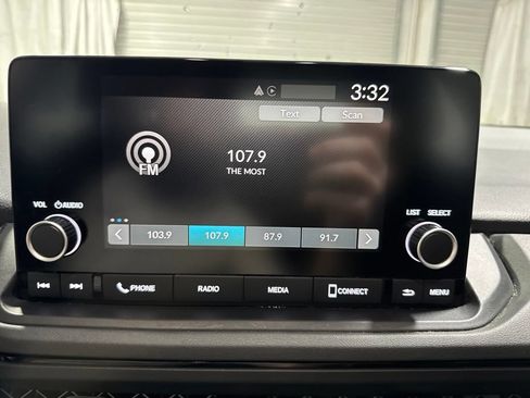 Used 2024 Honda Accord EX image 23