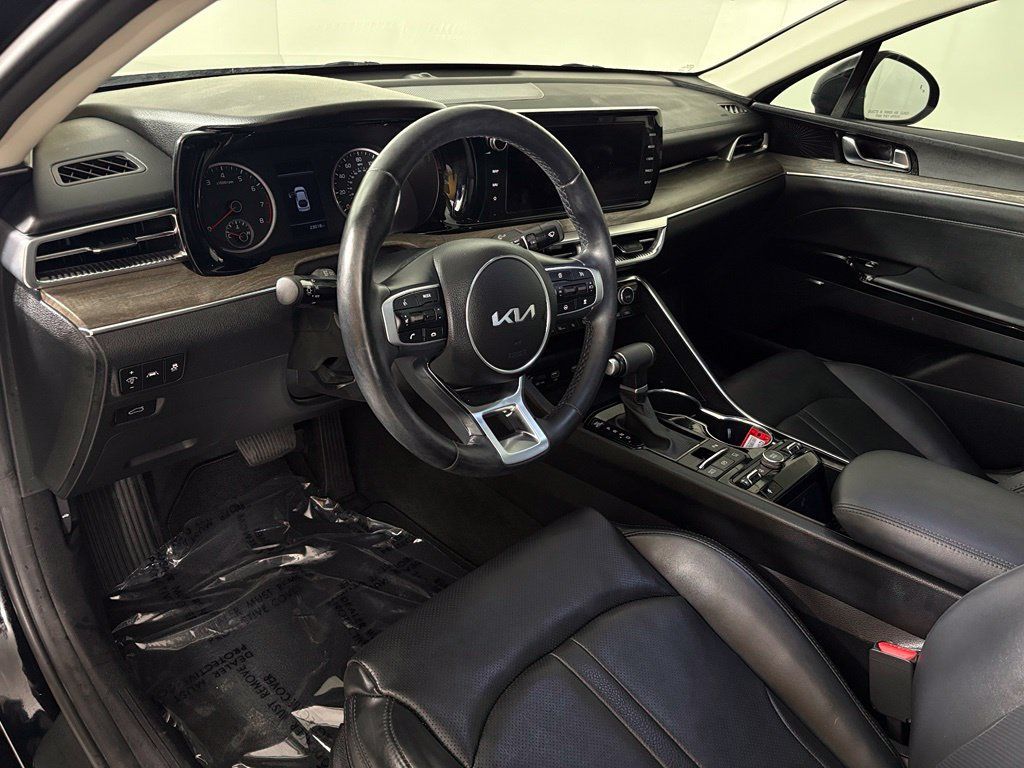 Used 2024 Kia K5 EX w/ EX Premium Package FWD image 17