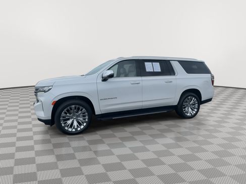Used 2021 Chevrolet Suburban Premier image 5