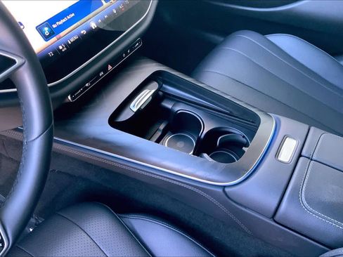 Used 2024 Mercedes-Benz E 350 4MATIC Sedan image 14