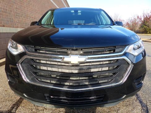 Used 2020 Chevrolet Traverse LS w/ LPO, Floor Liner Package AWD/4WD image 12