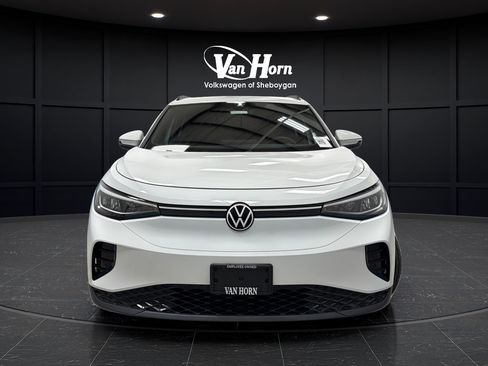 Used 2024 Volkswagen ID.4 Pro AWD/4WD image 2