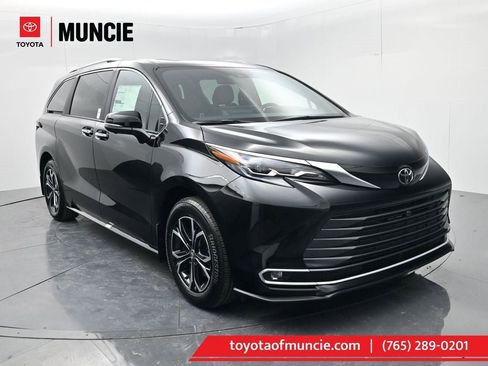 New 2026 Toyota Sienna Platinum image 1