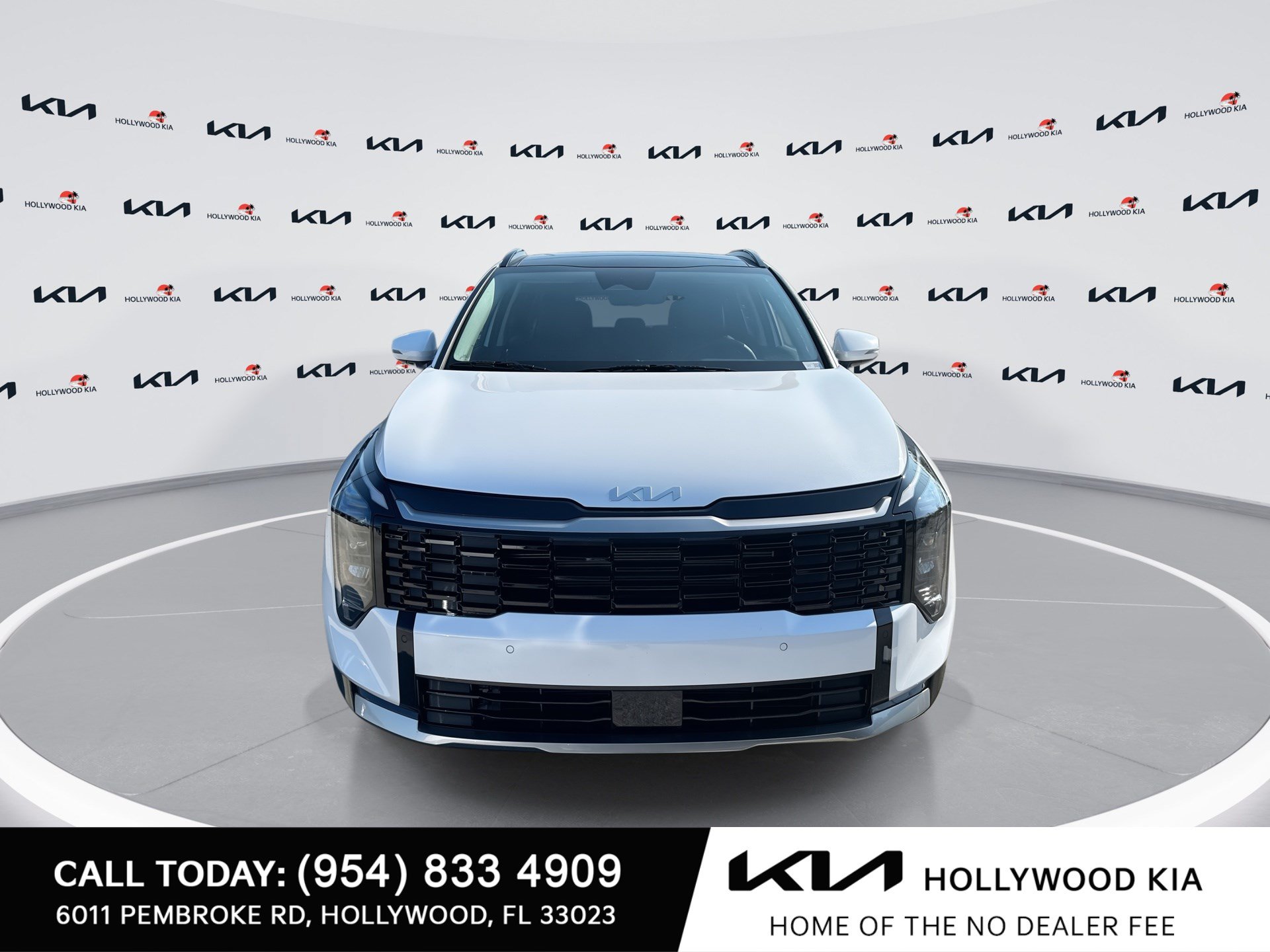 New 2026 Kia Sportage SX FWD image 3