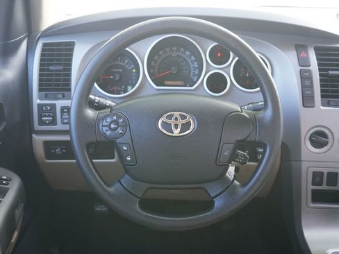 Used 2013 Toyota Tundra 4x4 Double Cab w/ TRD Off-Road Pkg image 16