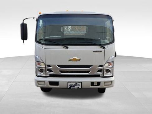 New 2025 Chevrolet Low Cab Forward image 8