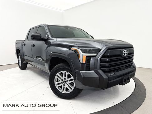 Used 2024 Toyota Tundra SR5 w/ SR5 Convenience Package image 1
