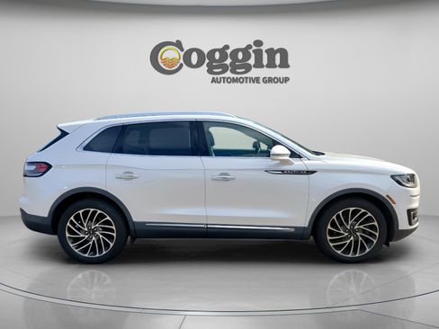 Used 2019 Lincoln Nautilus Reserve w/ Driver Assistance Package image 5