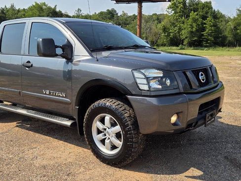 Used 2012 Nissan Titan PRO-4X w/ Pro-4x Luxury Pkg AWD/4WD image 7