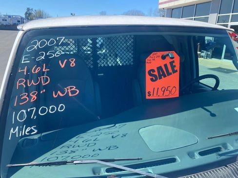 Used 2007 Ford E-250 and Econoline 250 image 3