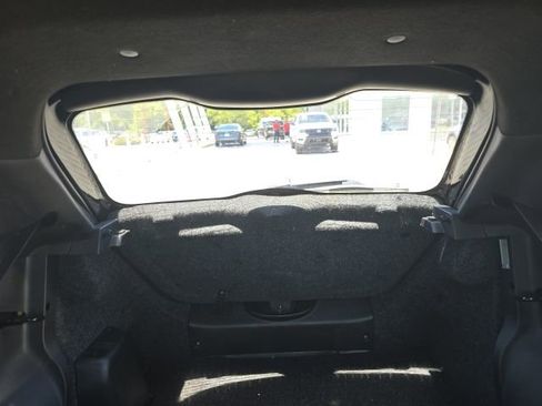 Used 2015 FIAT 500 Abarth FWD image 10