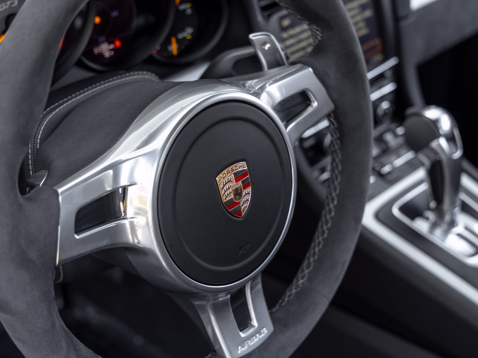 Certified 2015 Porsche 911 GT3 RWD image 39
