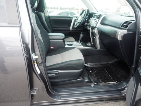 Used 2019 Toyota 4Runner SR5 image 19