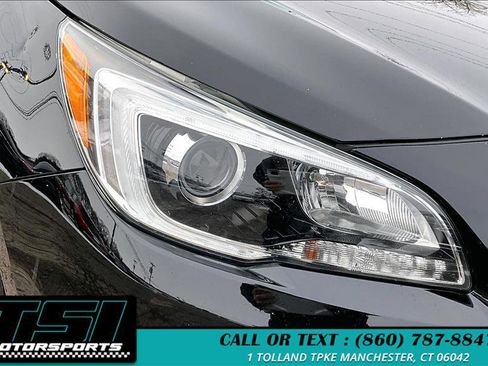 Used 2017 Subaru Outback 2.5i Limited image 29