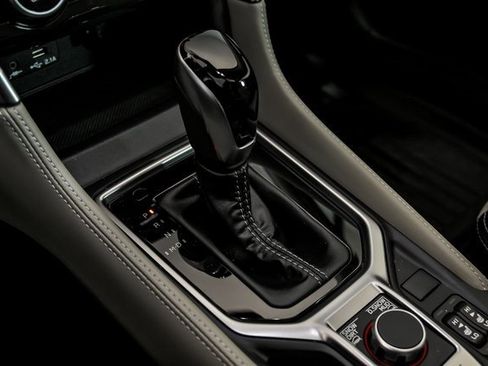 Used 2023 Subaru Forester Limited image 25