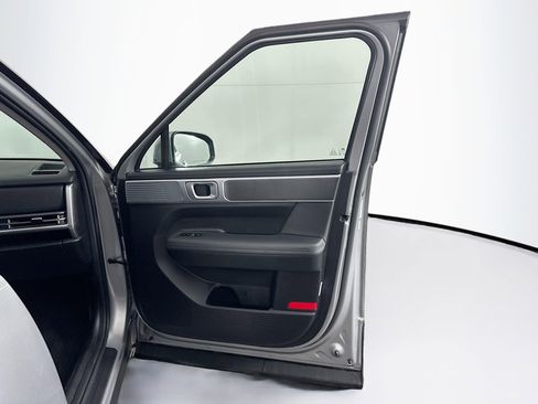 Used 2025 Hyundai Santa Fe SEL image 32