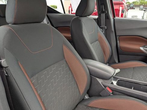 Used 2021 Nissan Kicks SR FWD image 6