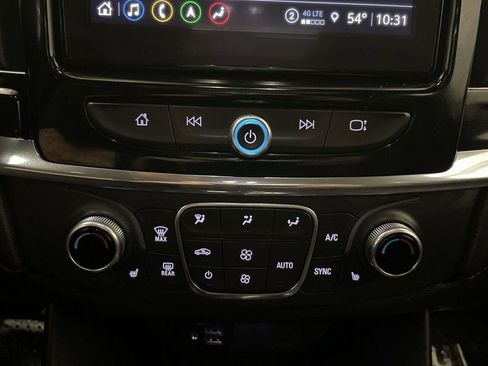 Used 2023 Chevrolet Traverse RS w/ LPO, Floor Liner Package image 12