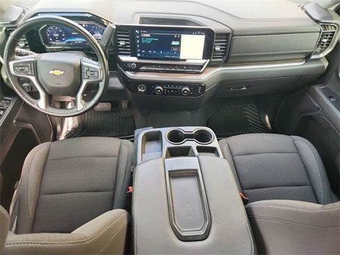 Used 2022 Chevrolet Silverado 1500 LT image 19