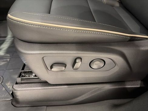 New 2026 Chevrolet Suburban Premier w/ Sun And Tow Package image 12