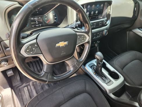 Used 2022 Chevrolet Colorado LT w/ Fleet Safety Package AWD/4WD image 25