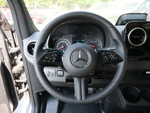 New 2025 Mercedes-Benz Sprinter 2500 image 2